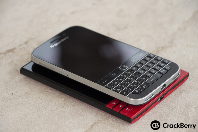 BlackBerry-Classic-BlackBerry-Passport-Devices-Left