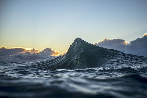 wave-photography-ray-collins-23__880-e1435452108892