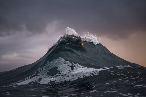 wave-photography-ray-collins-5__880-e1435452089661