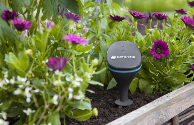 high-tech gadgets you can use when gardening